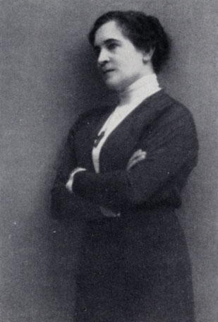 Маша - О. Л. Книппер. 'Три сестры' А. П. Чехова. Фотография 1916 года 